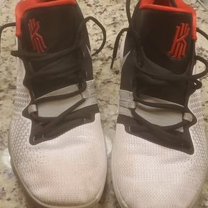 Nike used Kyrie shoes